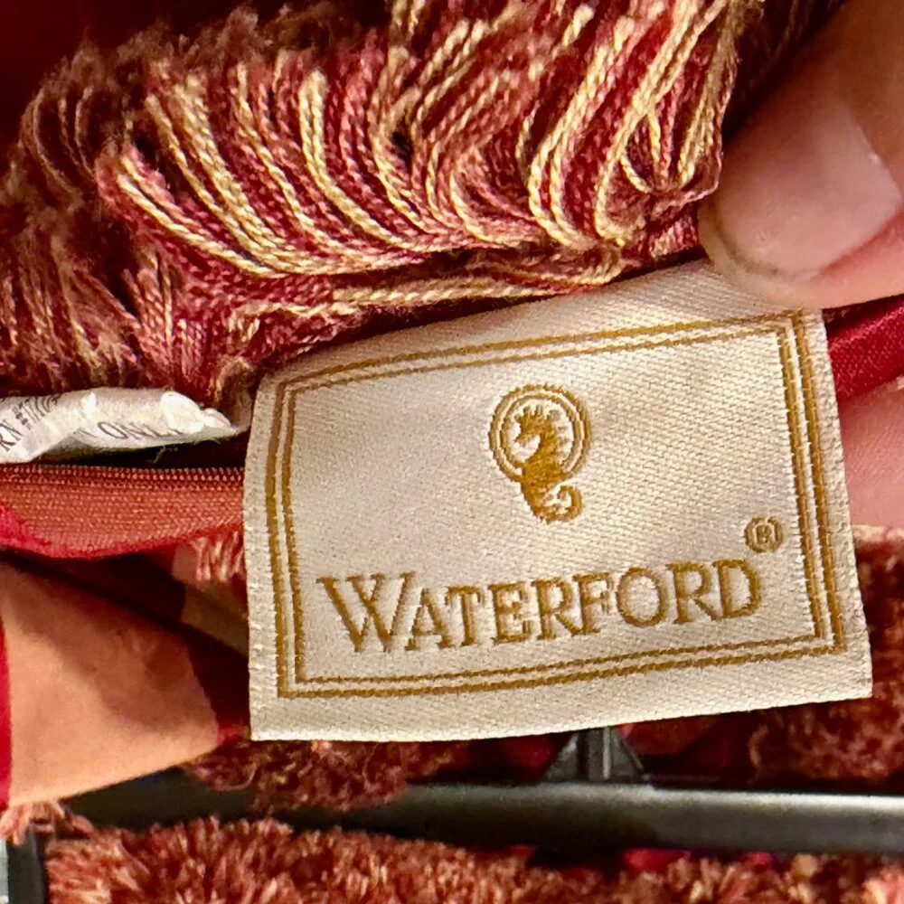 Waterford Charlemont Ruby‎ Red Gold Pillowcase Lot 2 Zip Fringe Trim Luxury Sham